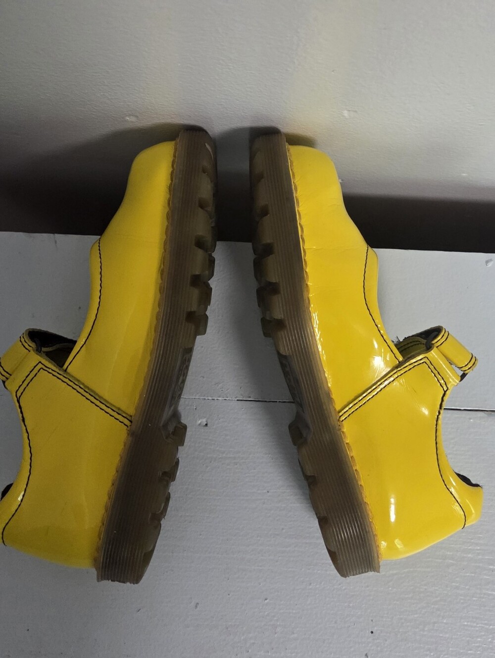 Doc Marten's Girls Size 13 - Picture 4 of 8